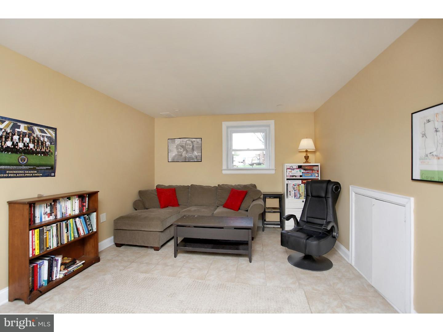 1390 Jolly Road Blue Bell, PA 19422 - Photo 11 of 23 Family Room
