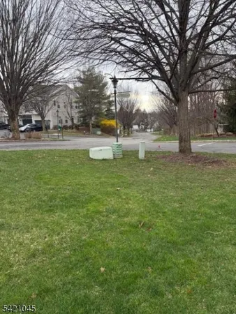 $3,000 | 2 Oak Knoll Lane, Bedminster, NJ 07921