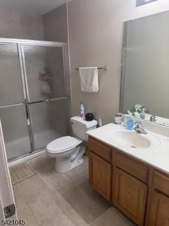 $3,000 | 2 Oak Knoll Lane, Bedminster, NJ 07921