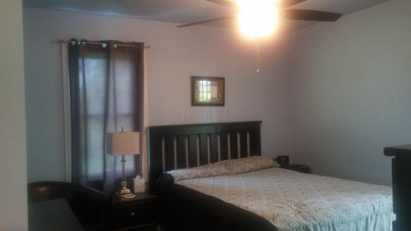 7525 Bremen Road Southeast Lancaster, OH 43130 - Photo 17 of 48 Gallery Image 17