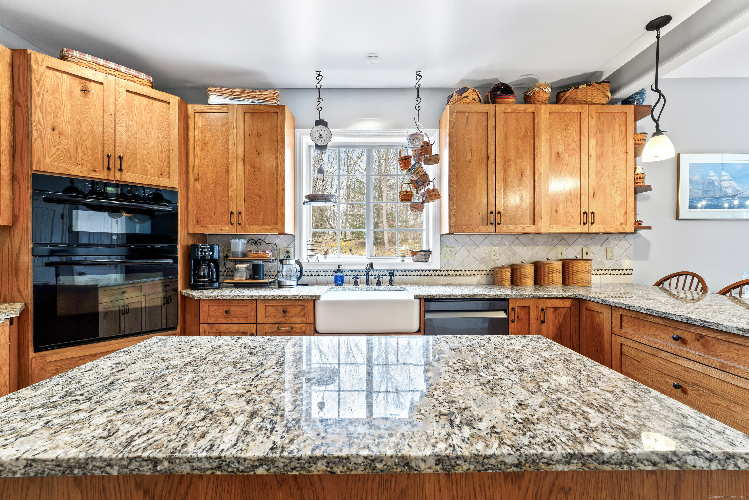 9 Jordan Hill Road Newtown, CT 06482 - Photo 11 of 38