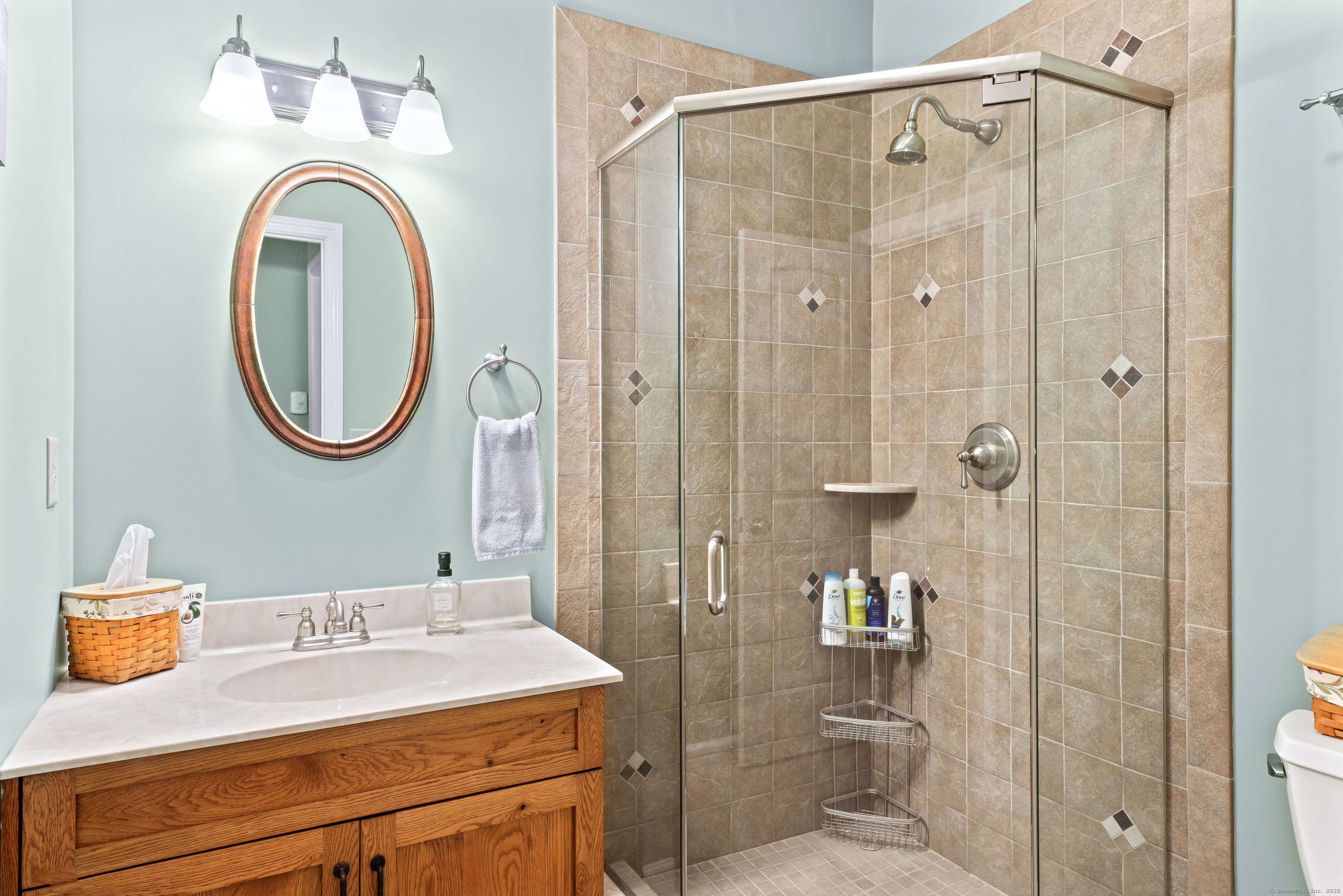 9 Jordan Hill Road Newtown, CT 06482 - Photo 12 of 38 On Main Level