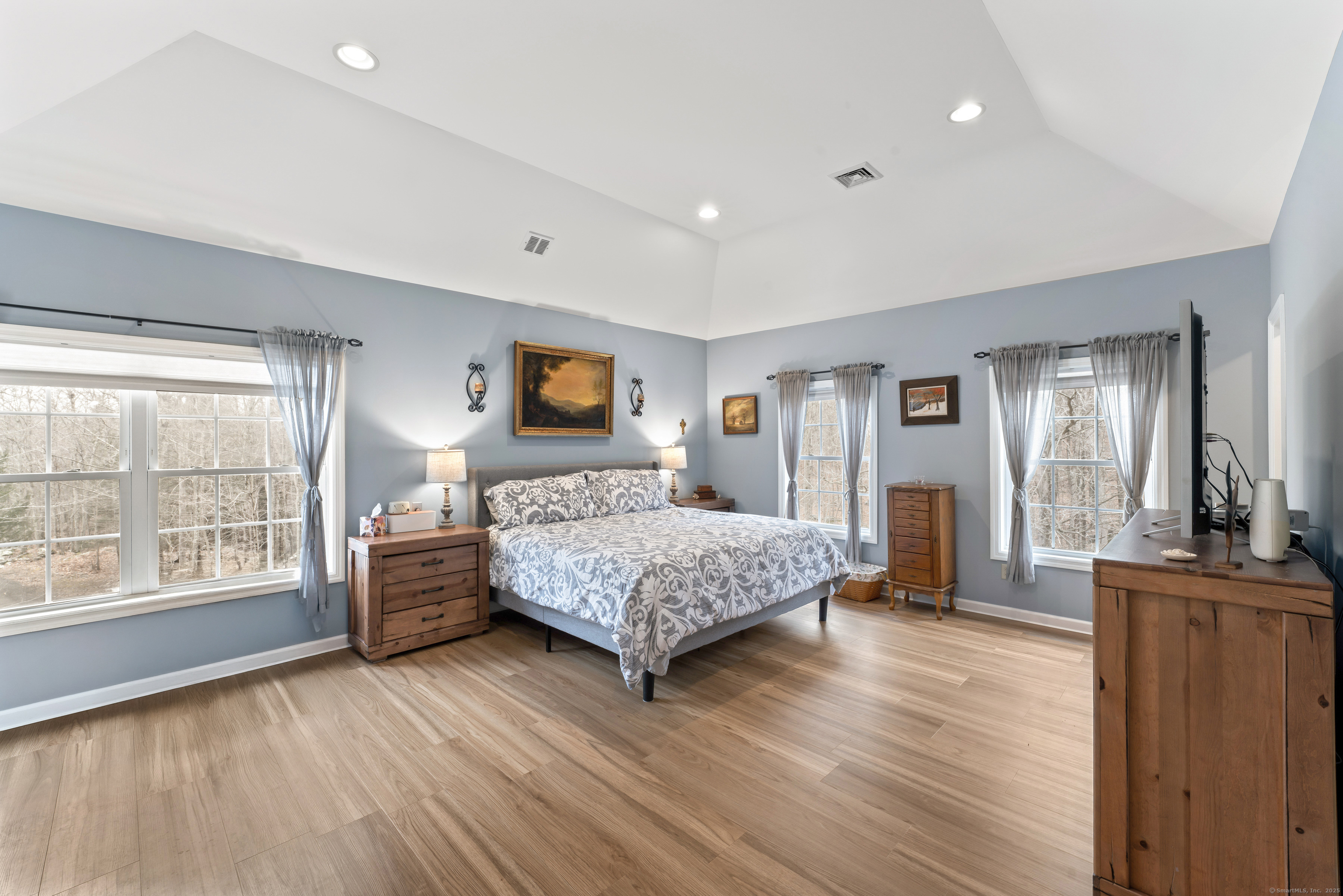 9 Jordan Hill Road Newtown, CT 06482 - Photo 16 of 38