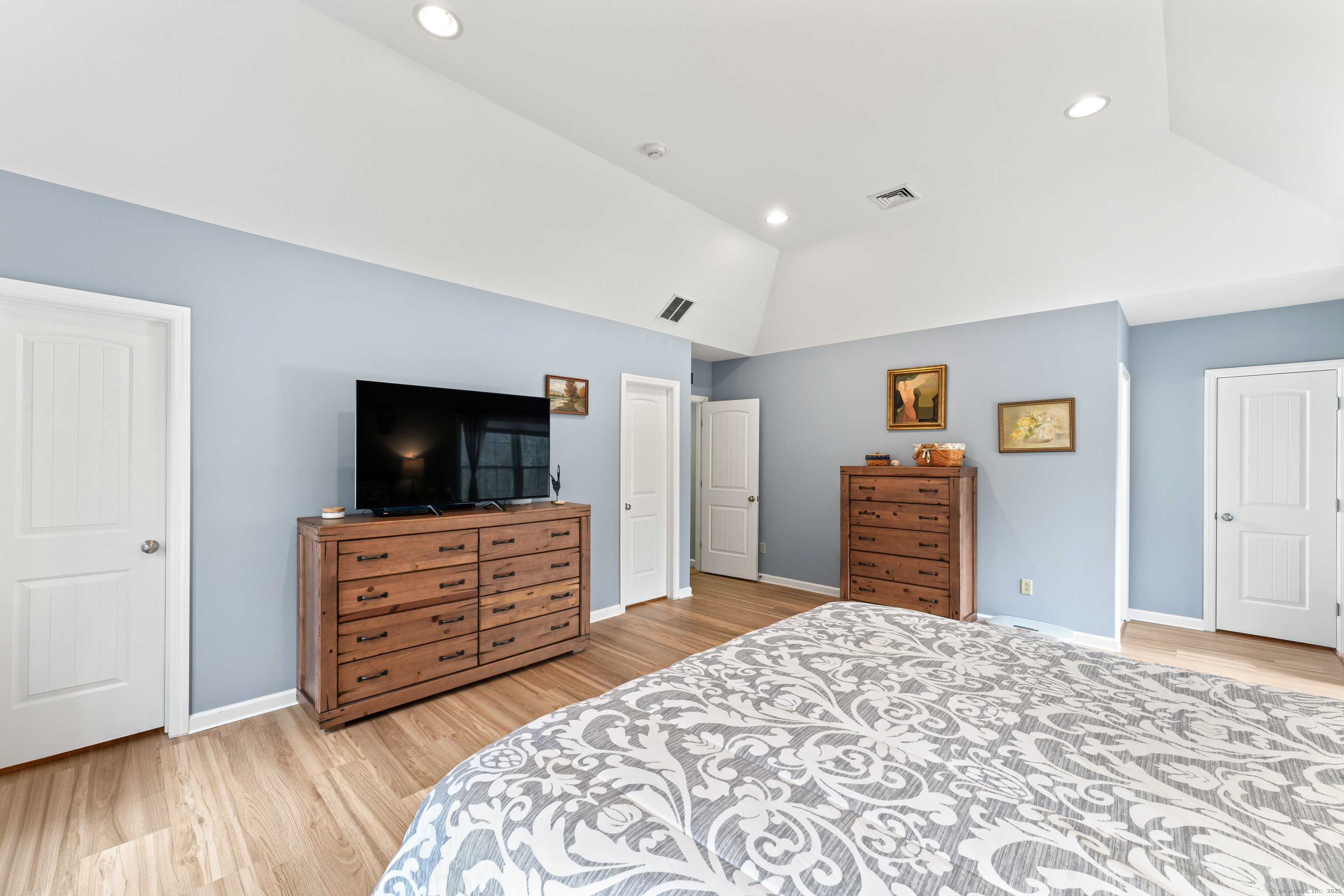 9 Jordan Hill Road Newtown, CT 06482 - Photo 18 of 38