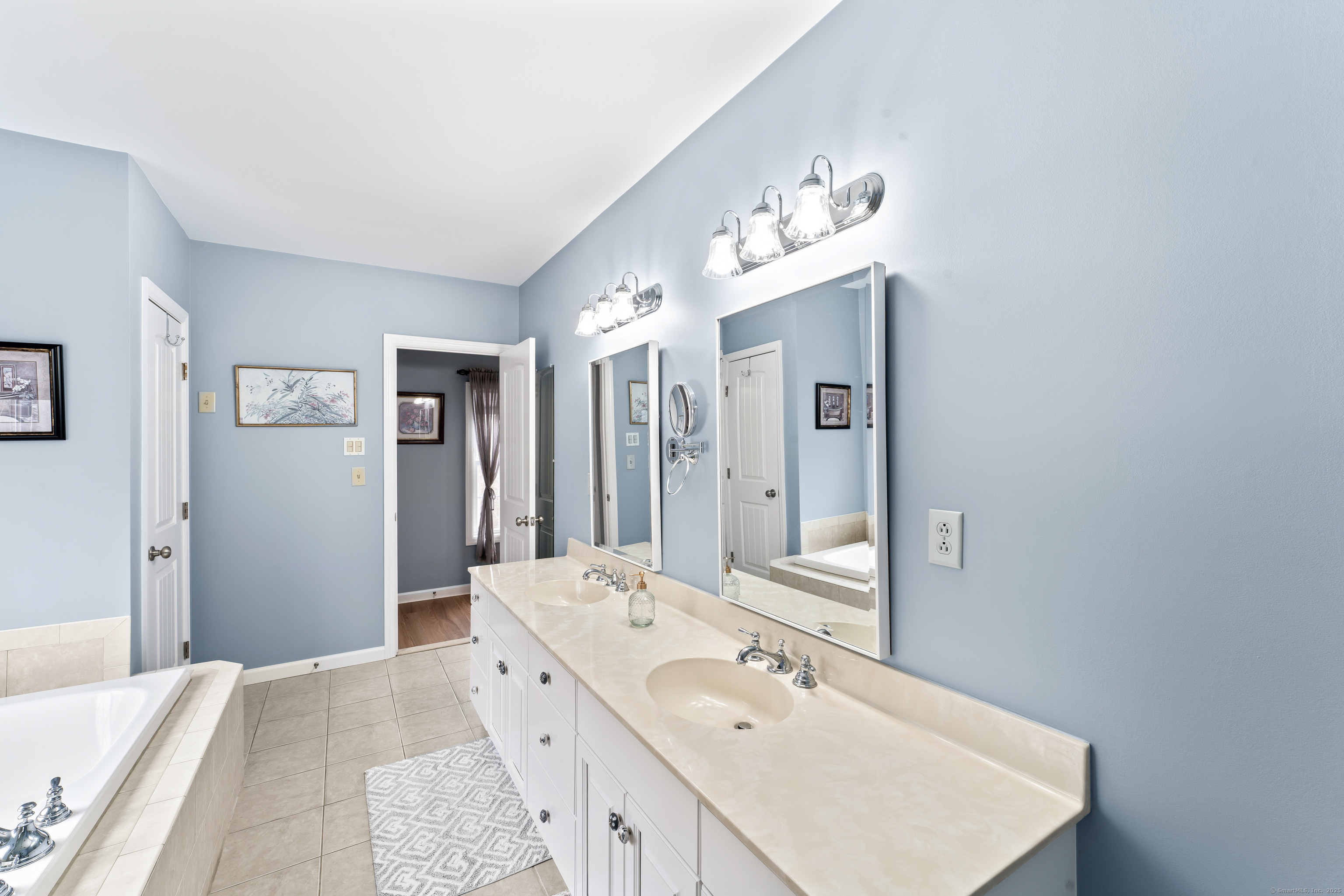 9 Jordan Hill Road Newtown, CT 06482 - Photo 20 of 38