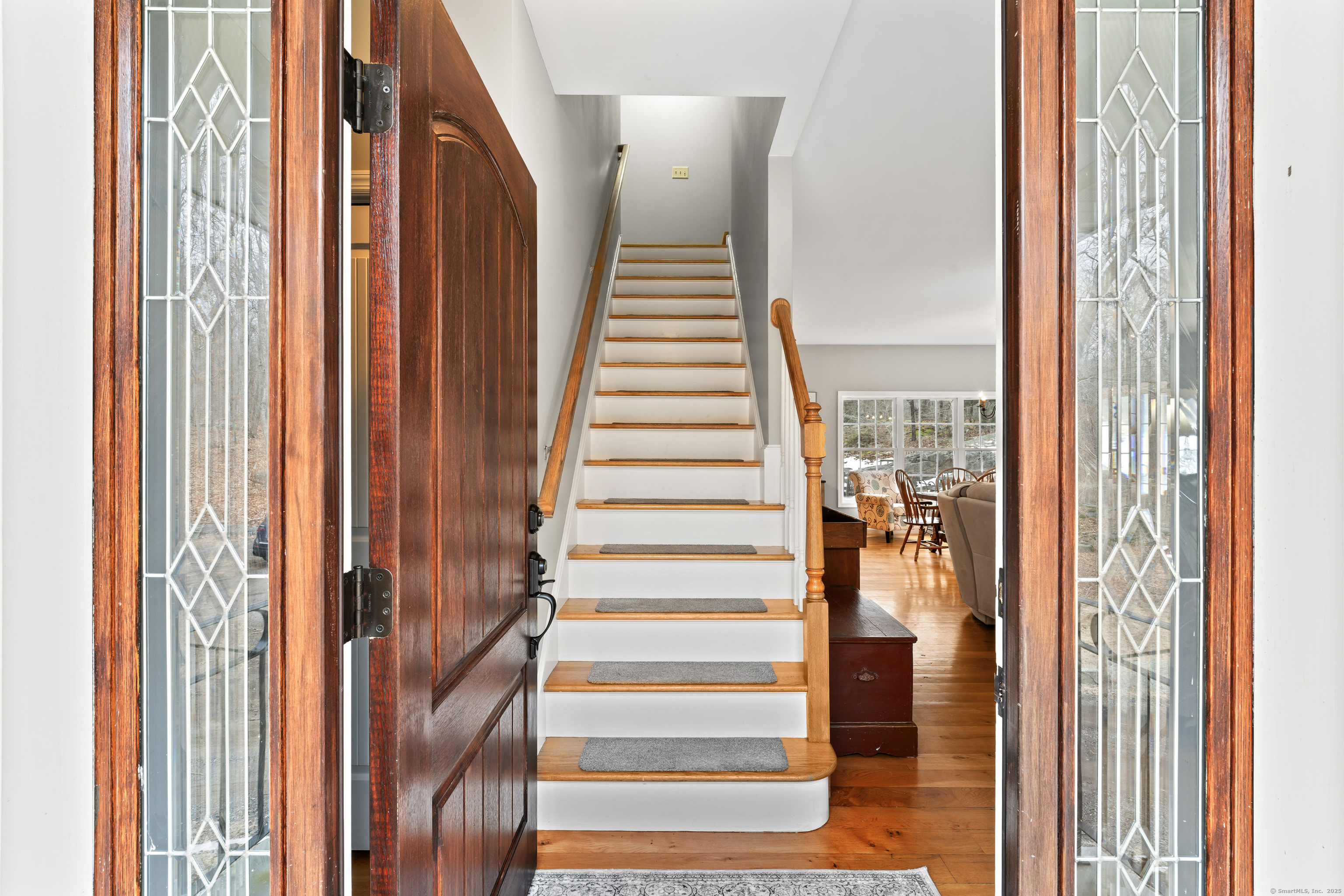 9 Jordan Hill Road Newtown, CT 06482 - Photo 3 of 38