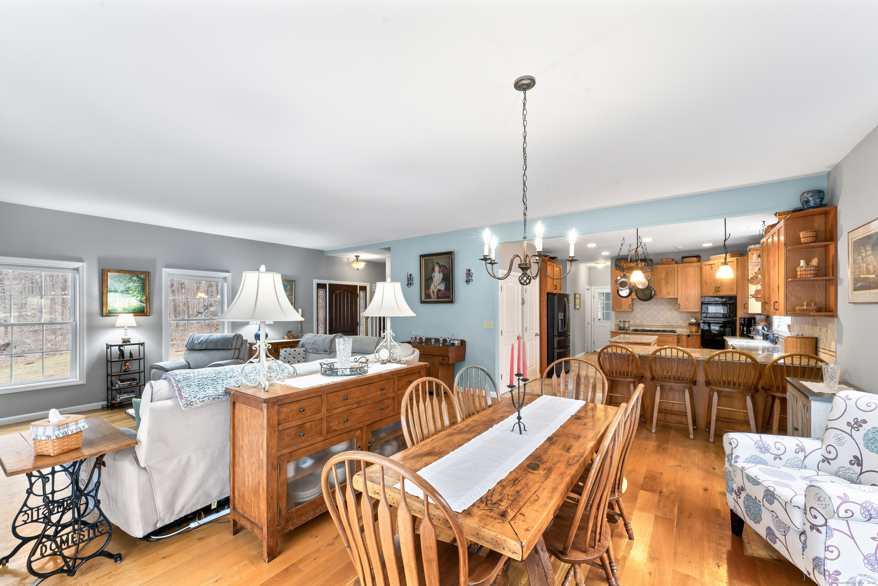 9 Jordan Hill Road Newtown, CT 06482 - Photo 8 of 38