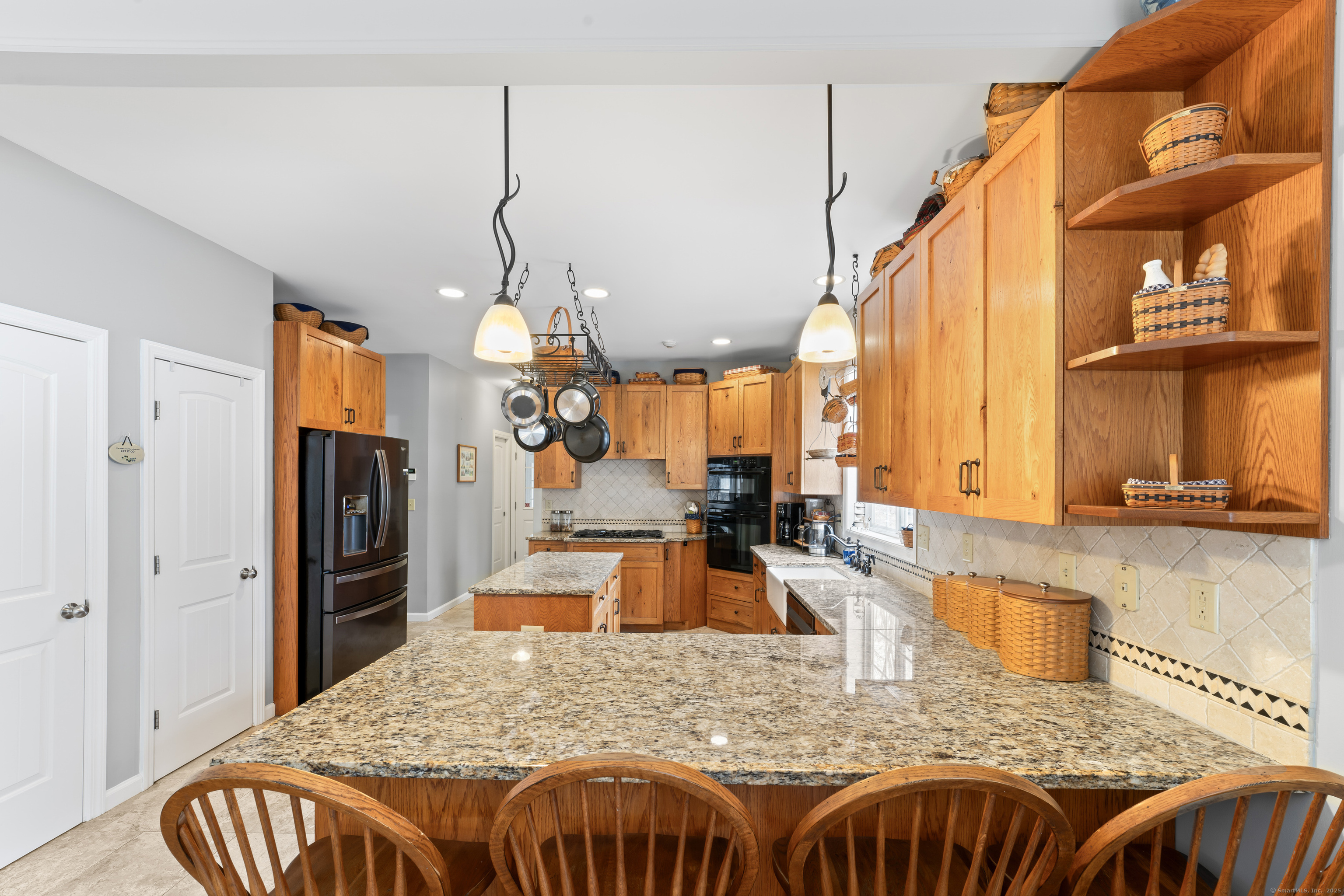 9 Jordan Hill Road Newtown, CT 06482 - Photo 9 of 38