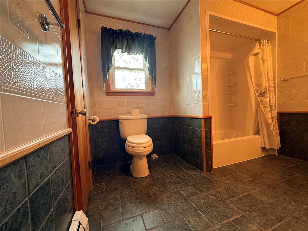 420 Open Road Dayton, PA 16222 - Photo 14 of 18 Updated bathrooms!