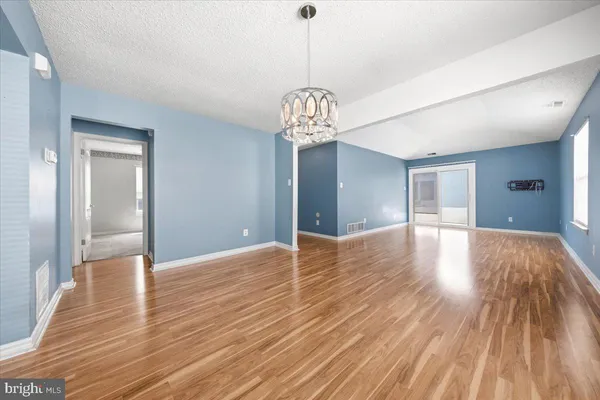 $295,000 | 662 Barbados Drive, Williamstown, NJ 08094