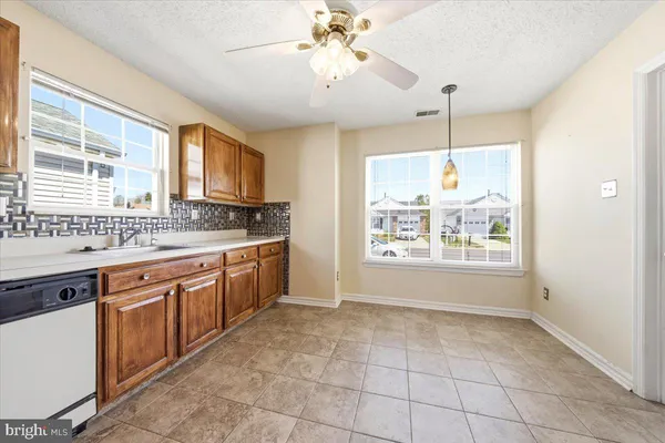 $295,000 | 662 Barbados Drive, Williamstown, NJ 08094