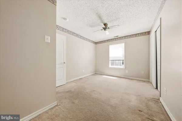 $295,000 | 662 Barbados Drive, Williamstown, NJ 08094