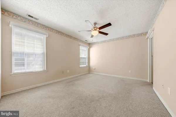 $295,000 | 662 Barbados Drive, Williamstown, NJ 08094