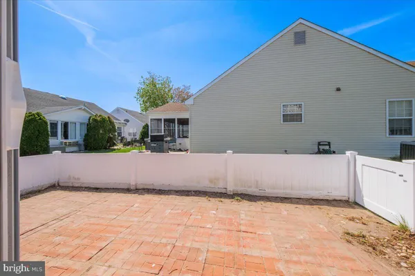 $295,000 | 662 Barbados Drive, Williamstown, NJ 08094