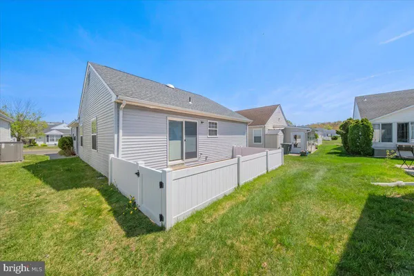$295,000 | 662 Barbados Drive, Williamstown, NJ 08094