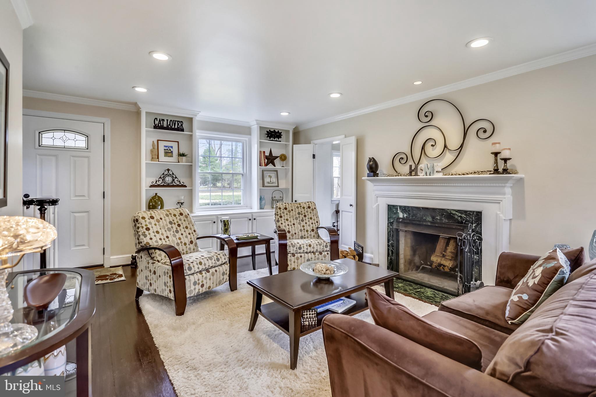 8404 Rayburn Road Bethesda, MD 20817 - Photo 17 of 54 Gorgeous built-in cabinetry