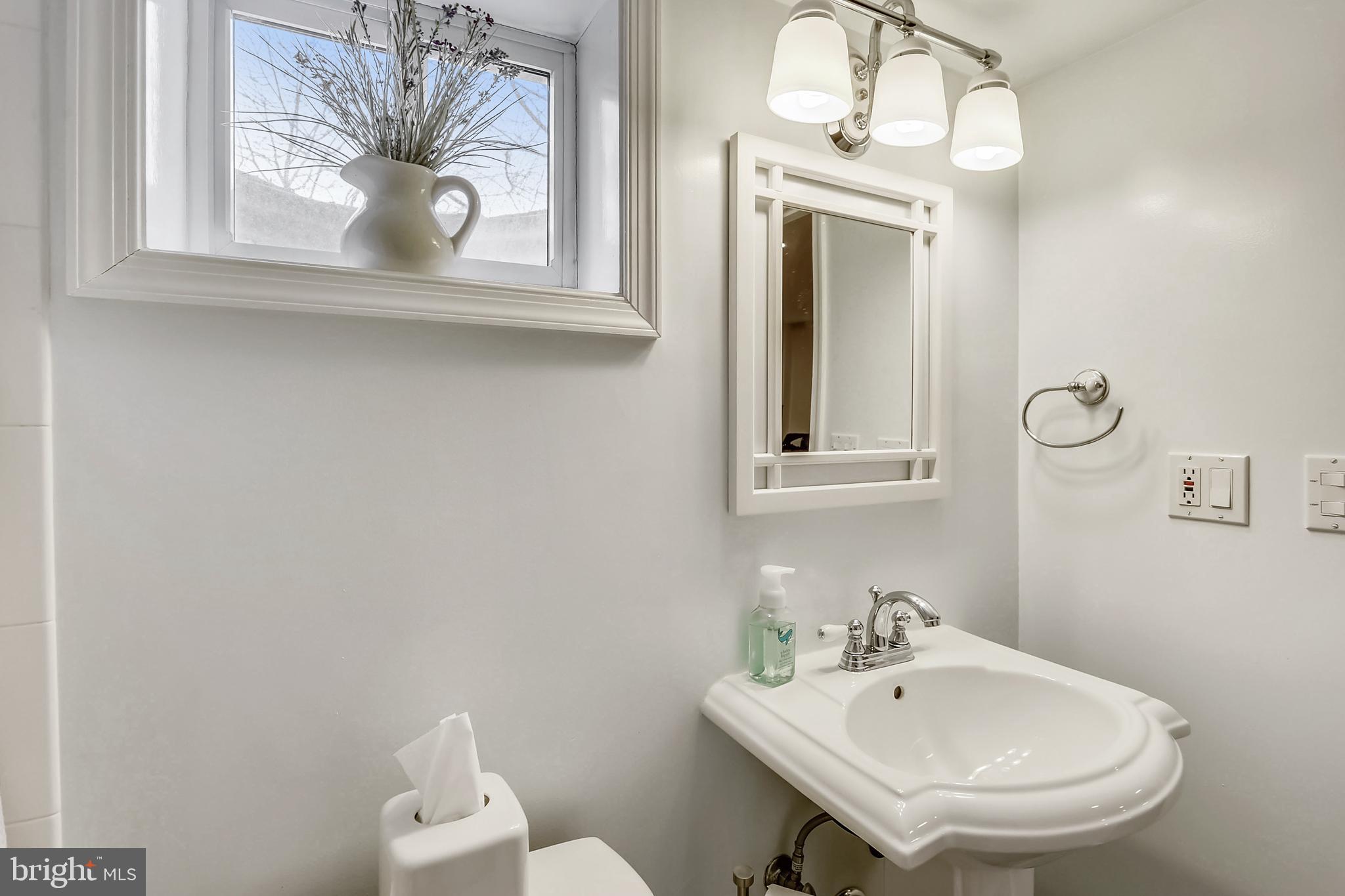 8404 Rayburn Road Bethesda, MD 20817 - Photo 36 of 54