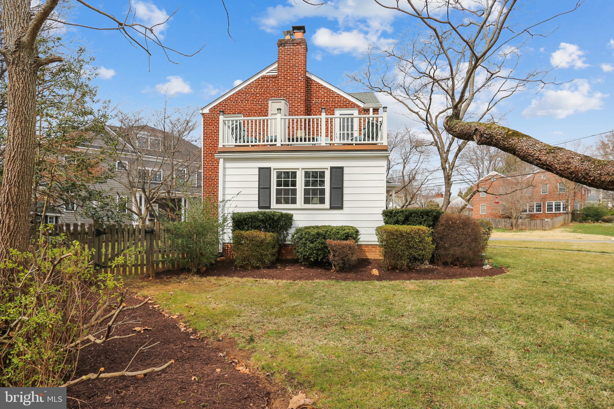 8404 Rayburn Road Bethesda, MD 20817 - Photo 46 of 54 Deck up in the trees