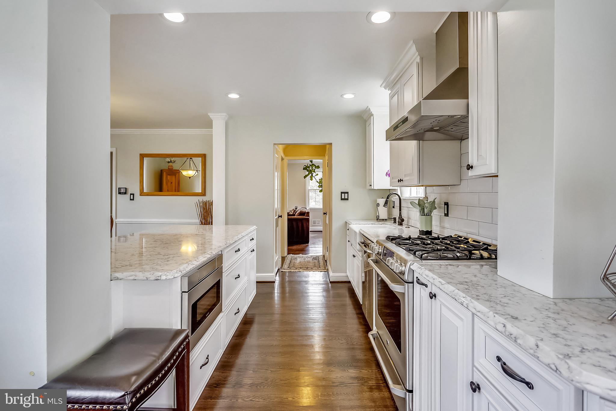 8404 Rayburn Road Bethesda, MD 20817 - Photo 10 of 54