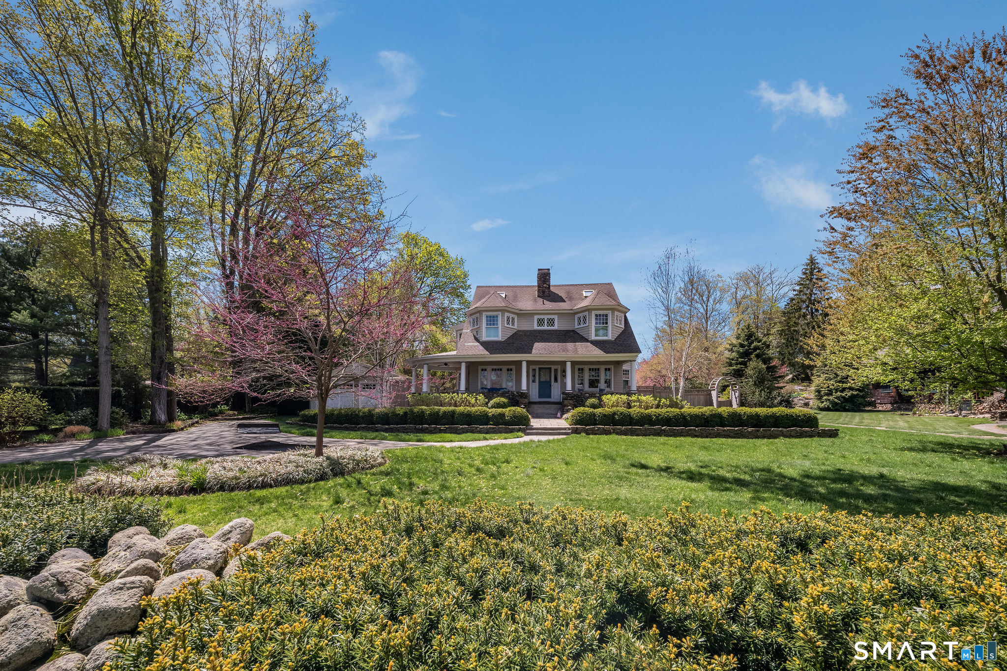 880 Boston Post Road Madison, CT 06443 - Photo 1 of 40