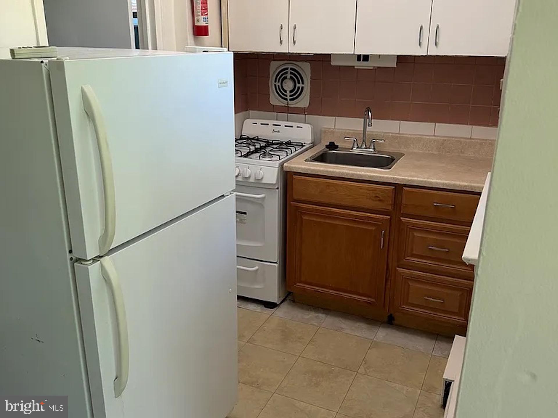 8112 Pine Road, Unit 21 Philadelphia, PA 19111 - Photo 5 of 6