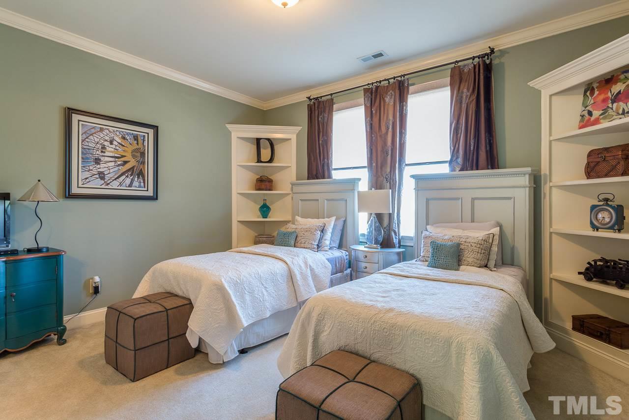 4724 Adler Pass Raleigh, NC 27612 - Photo 17 of 25 Gallery Image 17