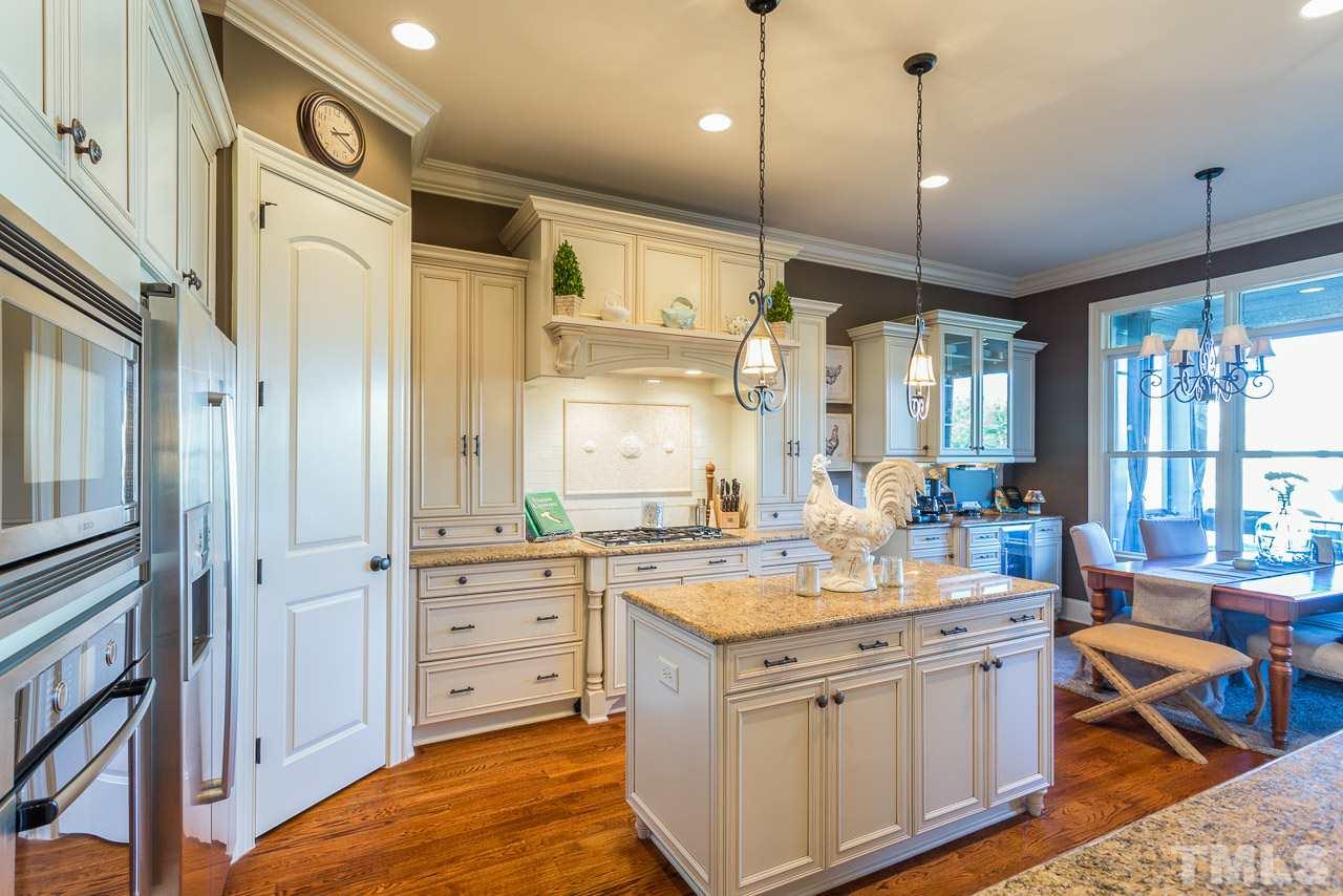 4724 Adler Pass Raleigh, NC 27612 - Photo 8 of 25 Gallery Image 8