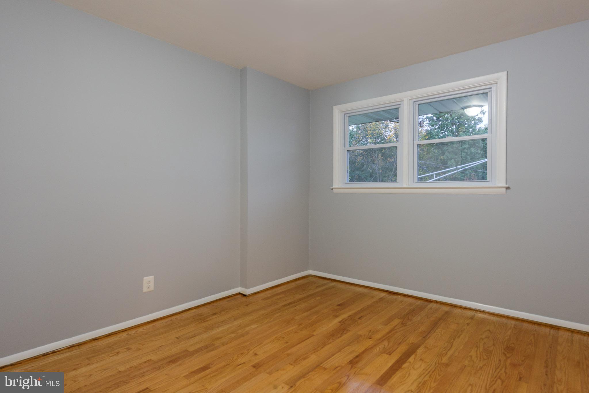 4809 Strathdale Road Baltimore, MD 21206 - Photo 15 of 27 Bath (Master)