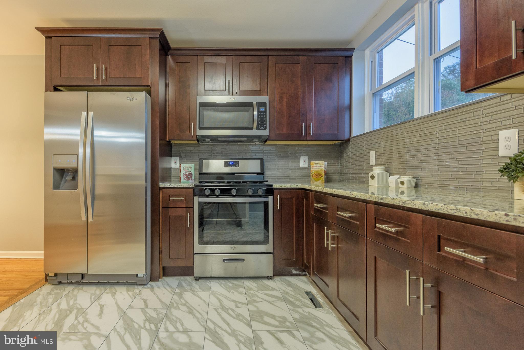 4809 Strathdale Road Baltimore, MD 21206 - Photo 6 of 27 Kitchen