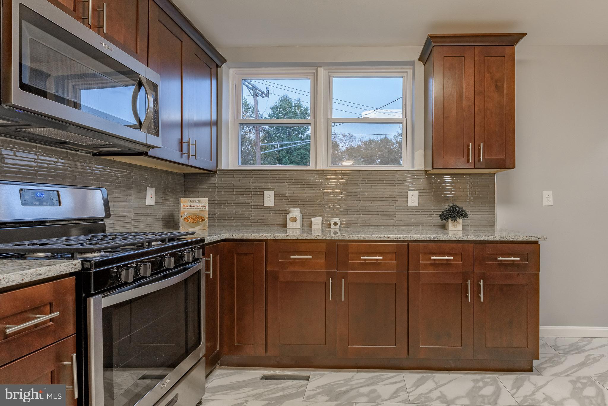 4809 Strathdale Road Baltimore, MD 21206 - Photo 7 of 27 Kitchen