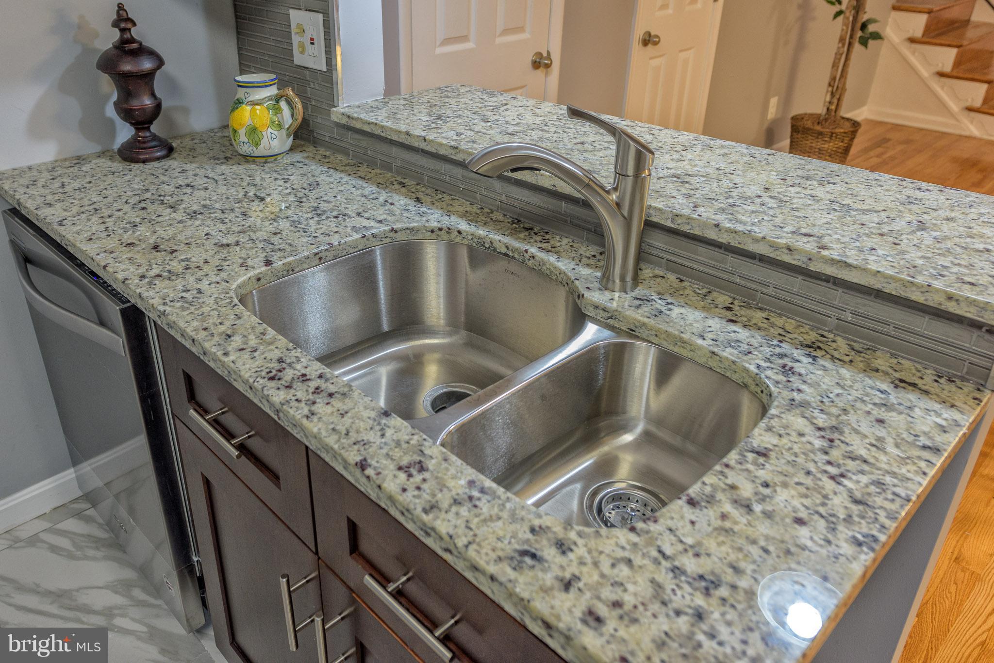 4809 Strathdale Road Baltimore, MD 21206 - Photo 8 of 27 Kitchen