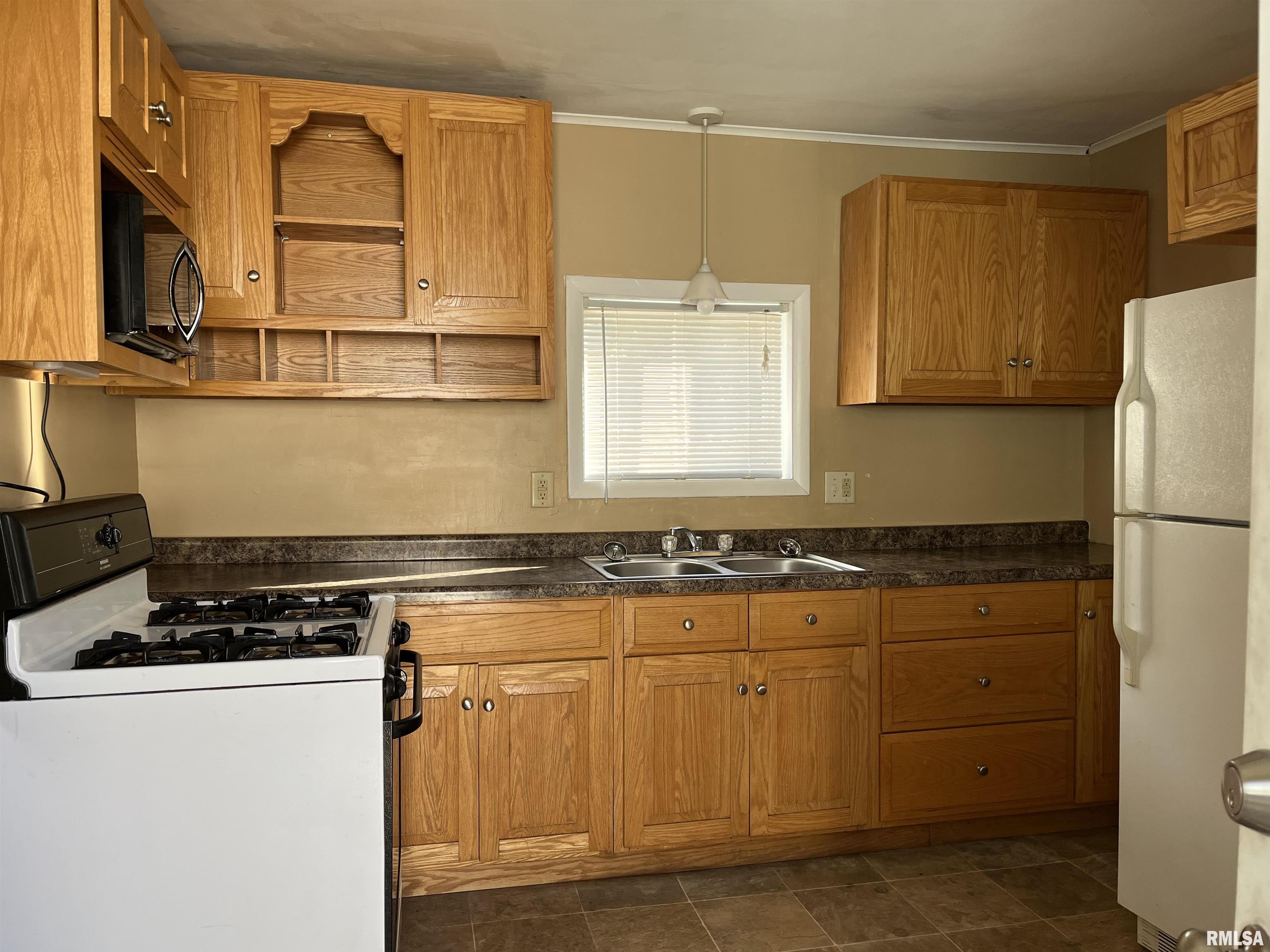 2123 North 17th Street Springfield, IL 62702 - Photo 6 of 7
