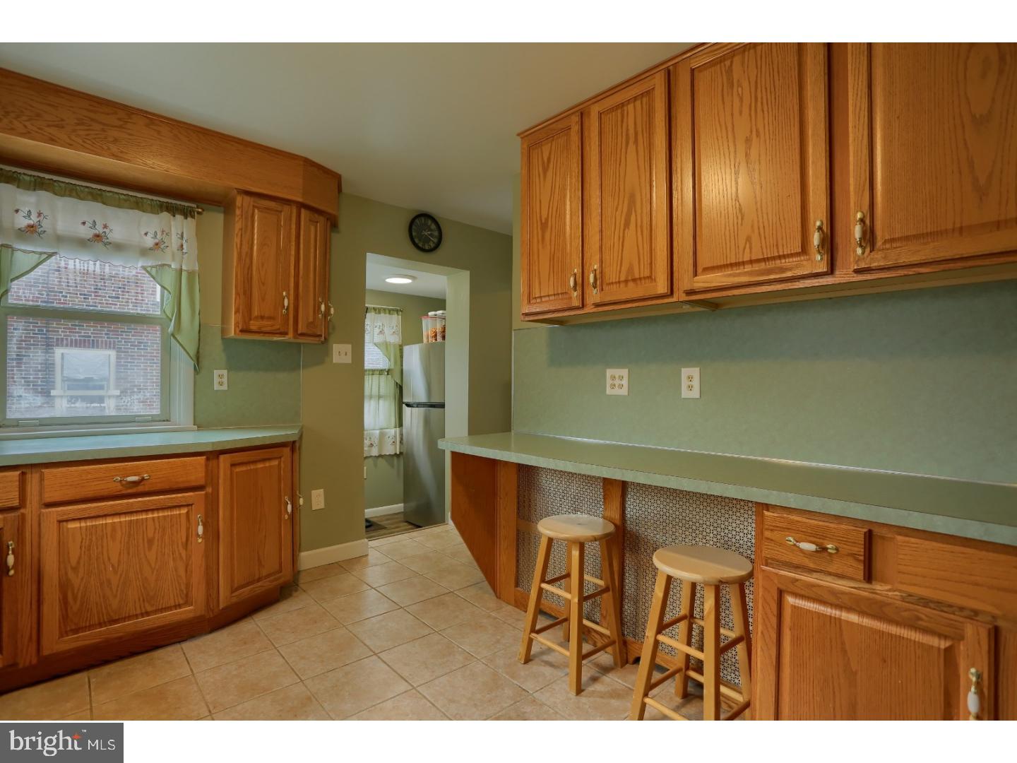 124 Elwyn Avenue Sinking Spring, PA 19608 - Photo 5 of 21 Gallery Image 5