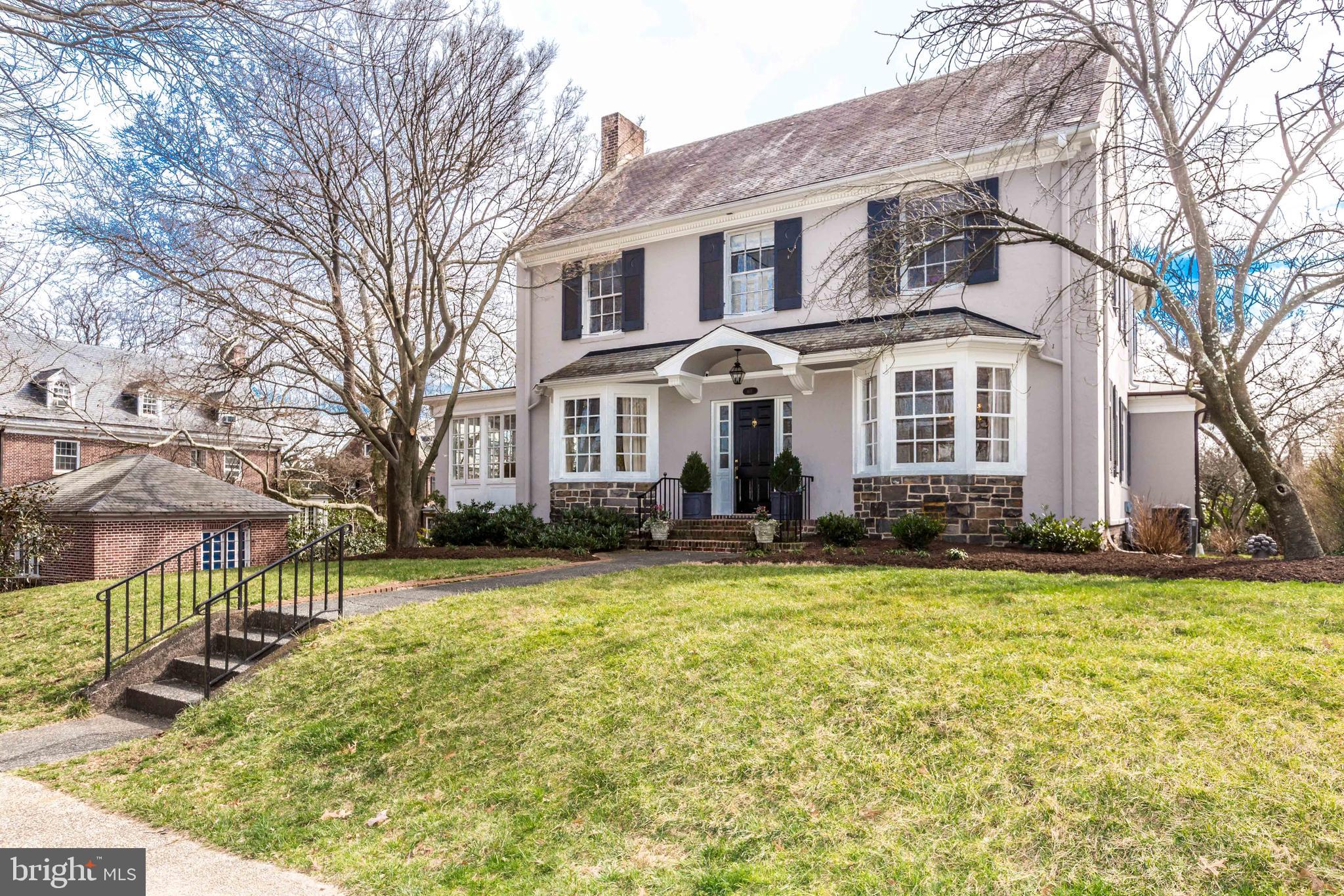 601 Somerset Road Baltimore, MD 21210 - Photo 3 of 52