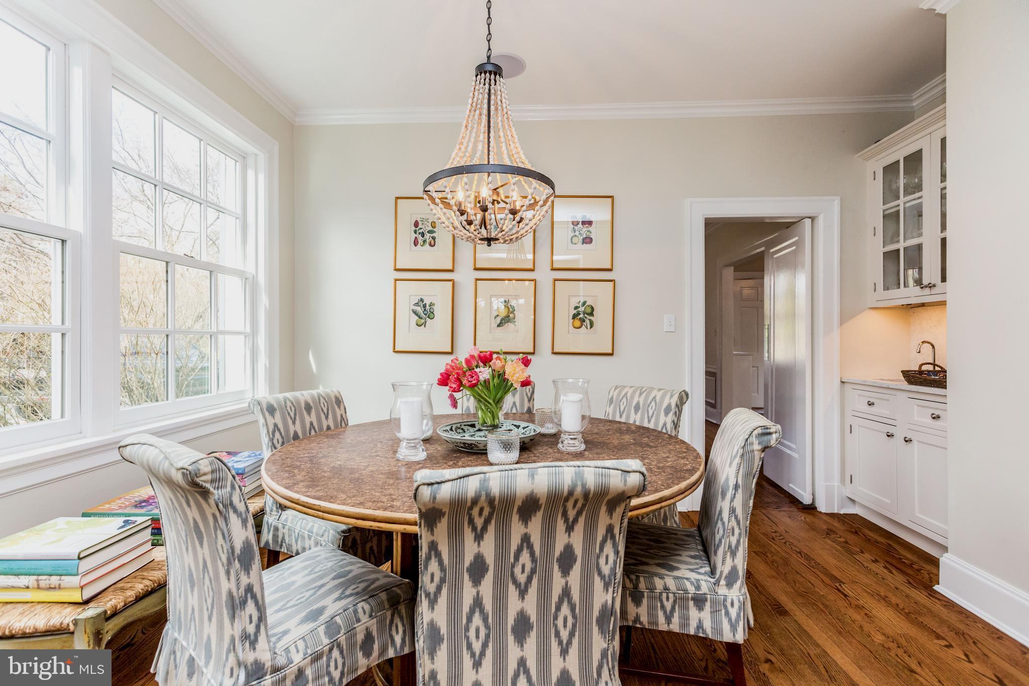 601 Somerset Road Baltimore, MD 21210 - Photo 23 of 52 Breakfast room open to kitchen