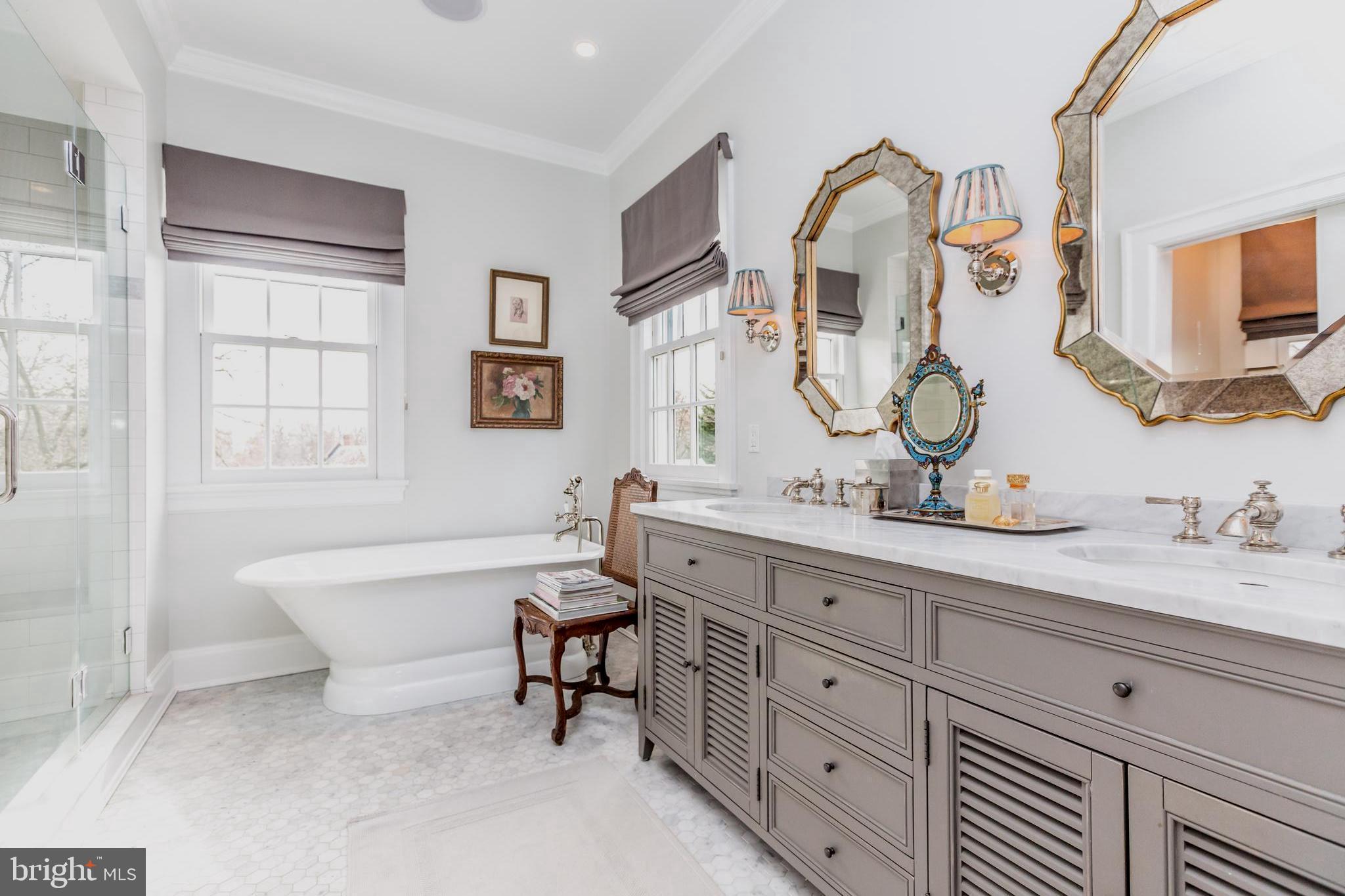 601 Somerset Road Baltimore, MD 21210 - Photo 35 of 52 Double sinks with marble counter