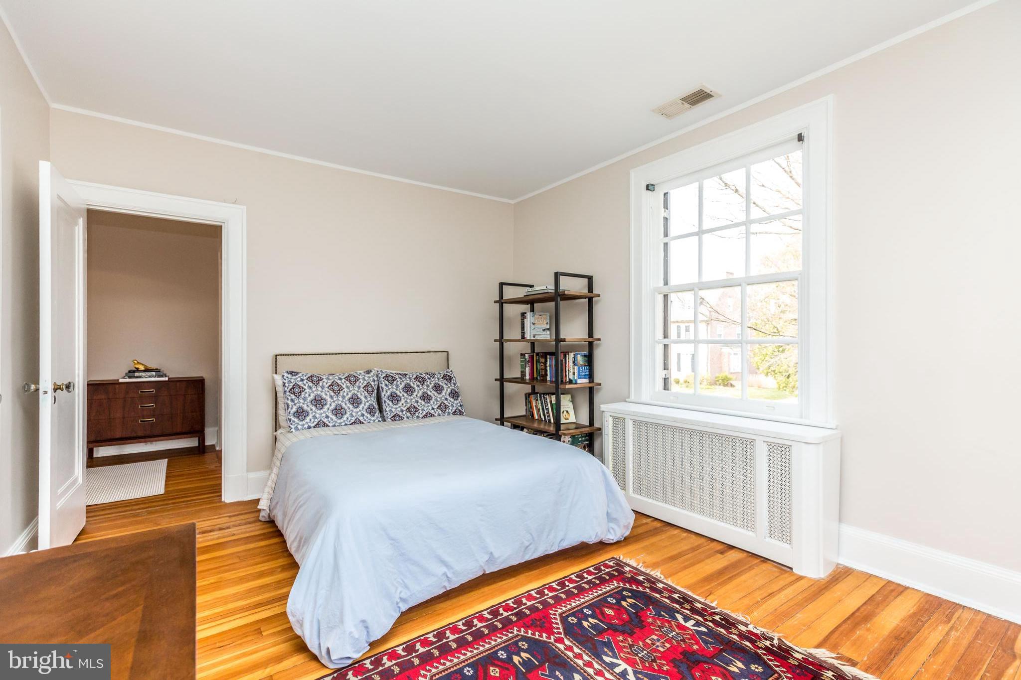 601 Somerset Road Baltimore, MD 21210 - Photo 39 of 52 PLenty of space!