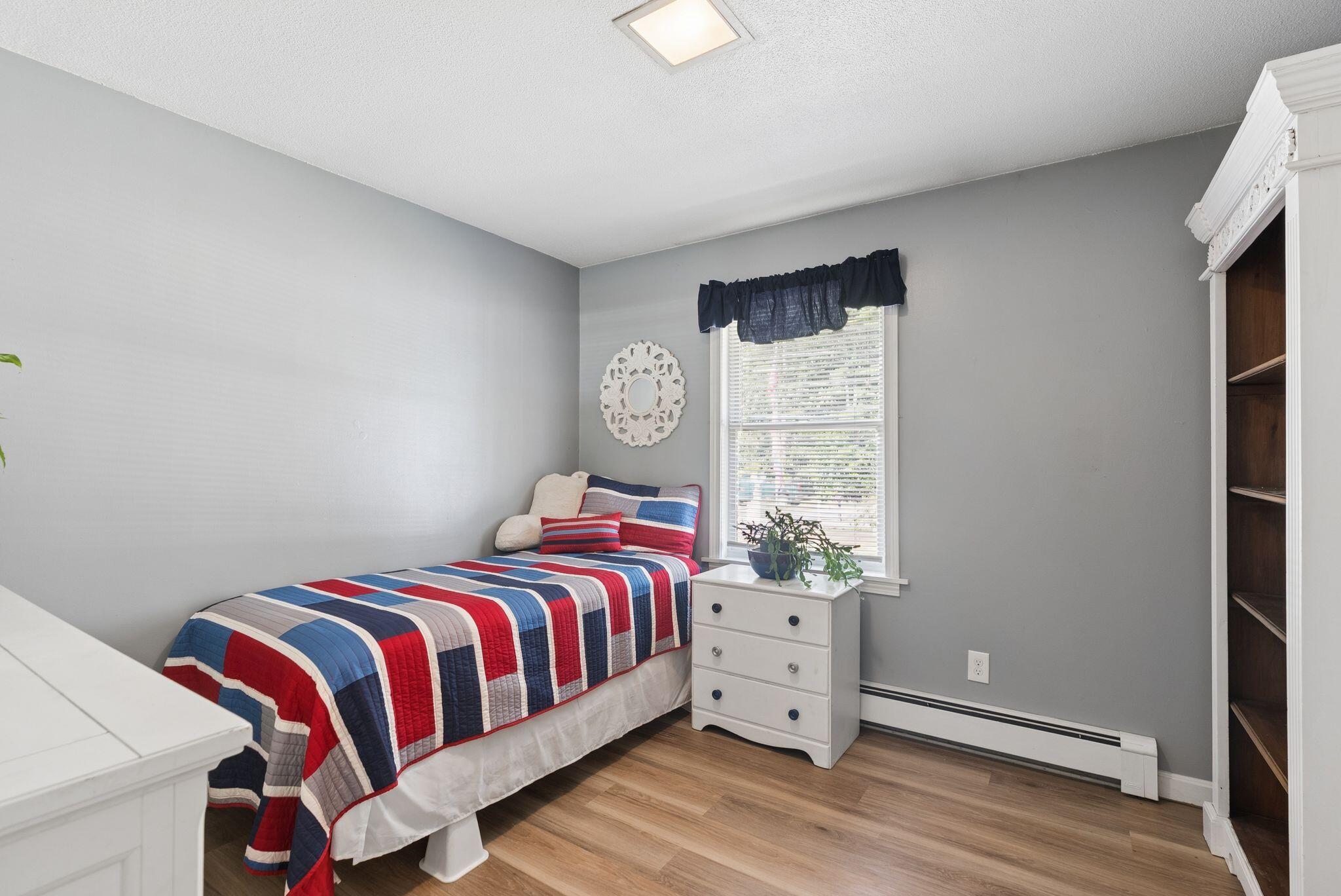 240 Broadturn Road Scarborough, ME 04074 - Photo 23 of 47 2nd BR