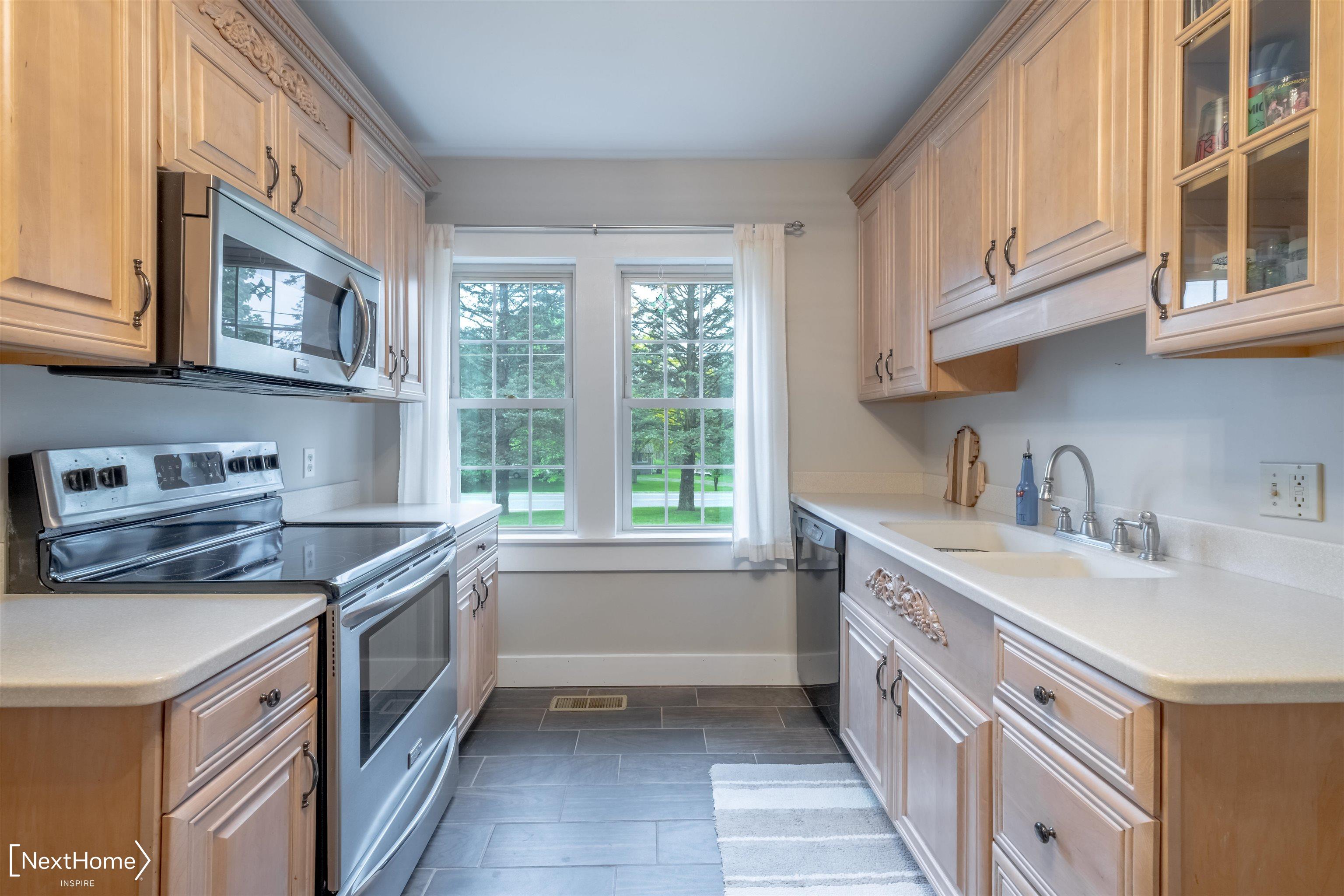 6005 North Seymour Road Flushing, MI 48433 - Photo 8 of 28