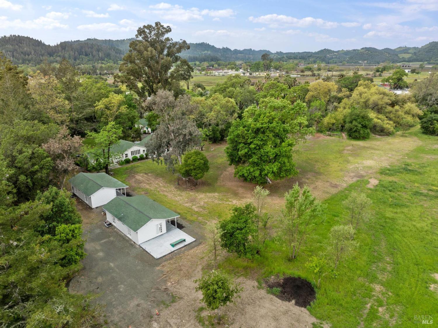 3048 Myrtledale Road Calistoga, CA 94515 - Photo 7 of 36