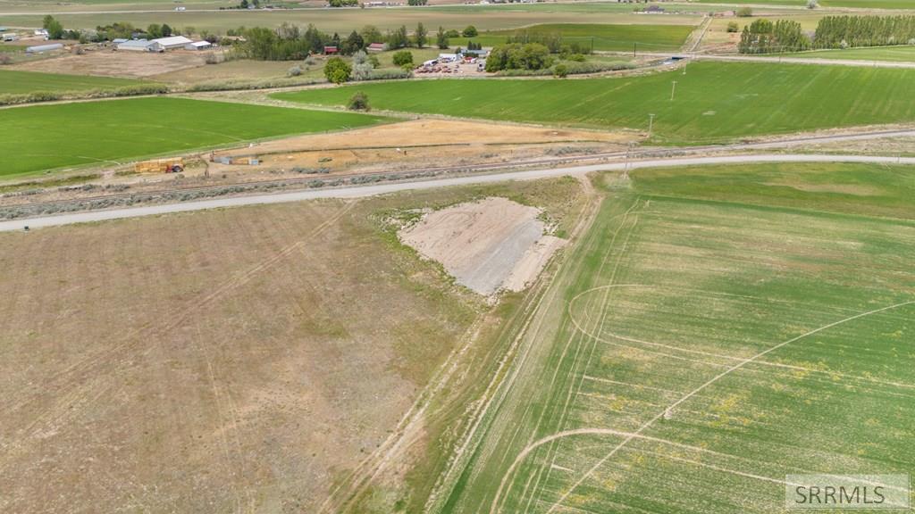 6480 North Foothill Road Idaho Falls, ID 83401 - Photo 5 of 17