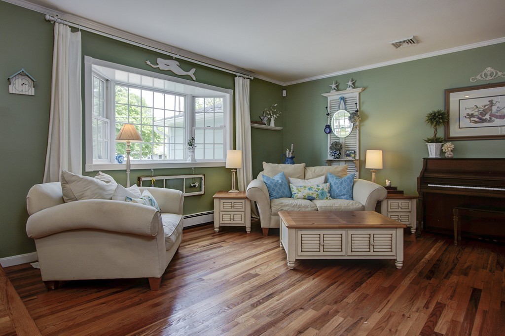 36 Temi Road Holliston, MA 01746 - Photo 11 of 30 Gallery Image 11
