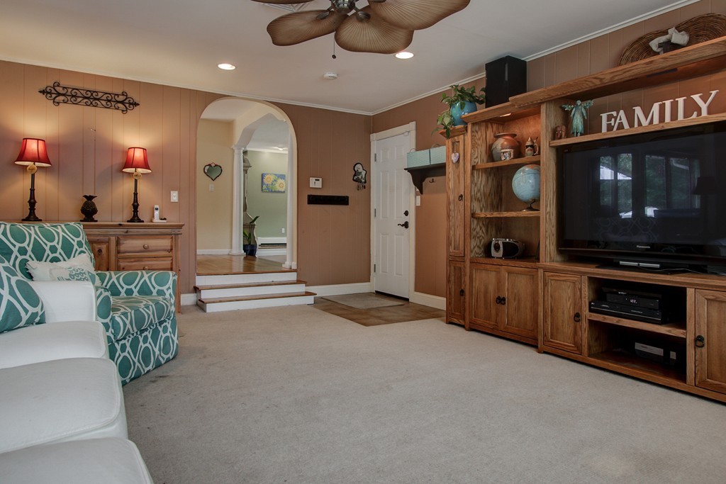 36 Temi Road Holliston, MA 01746 - Photo 19 of 30 Gallery Image 19