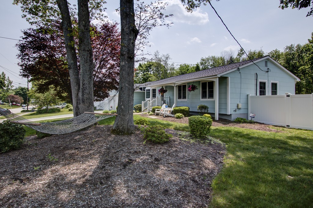 36 Temi Road Holliston, MA 01746 - Photo 3 of 30 Gallery Image 3