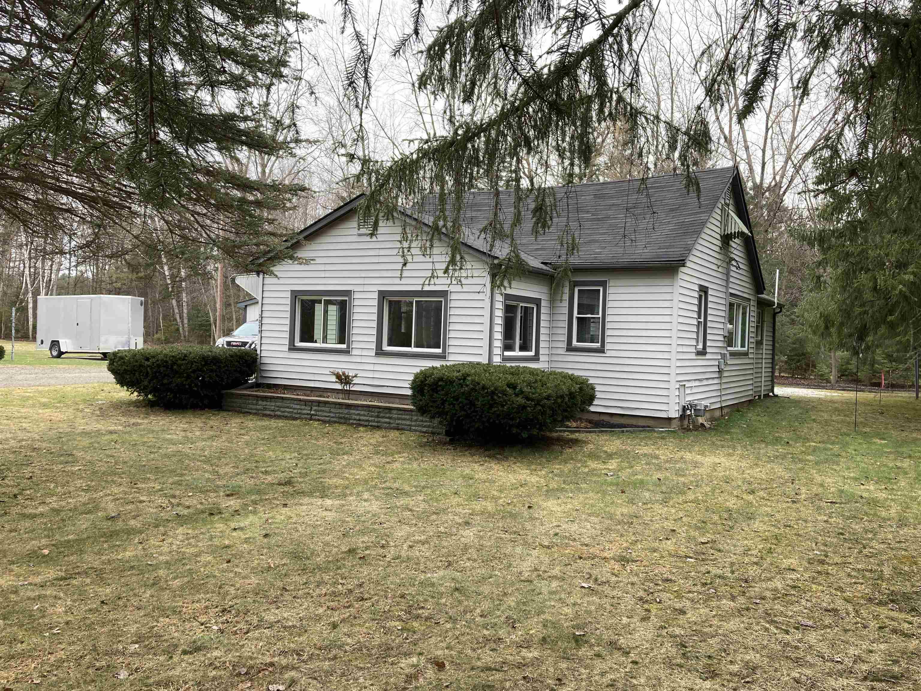 3029 North Grove Street Standish, MI 48658 - Photo 1 of 41