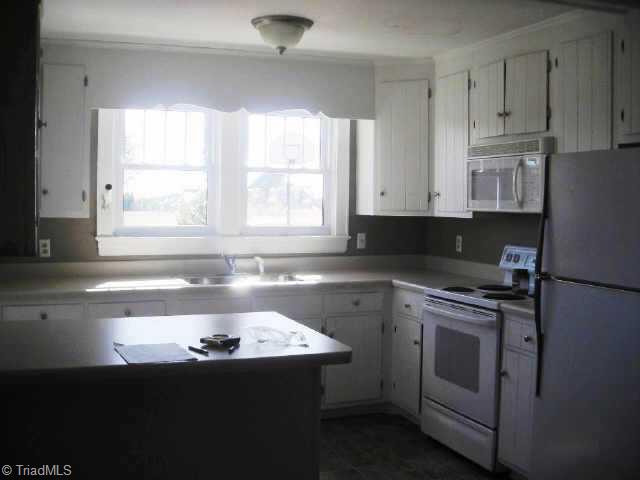 1828 Oak Ridge Road Oak Ridge, NC 27310 - Photo 2 of 9 Other. kitchen