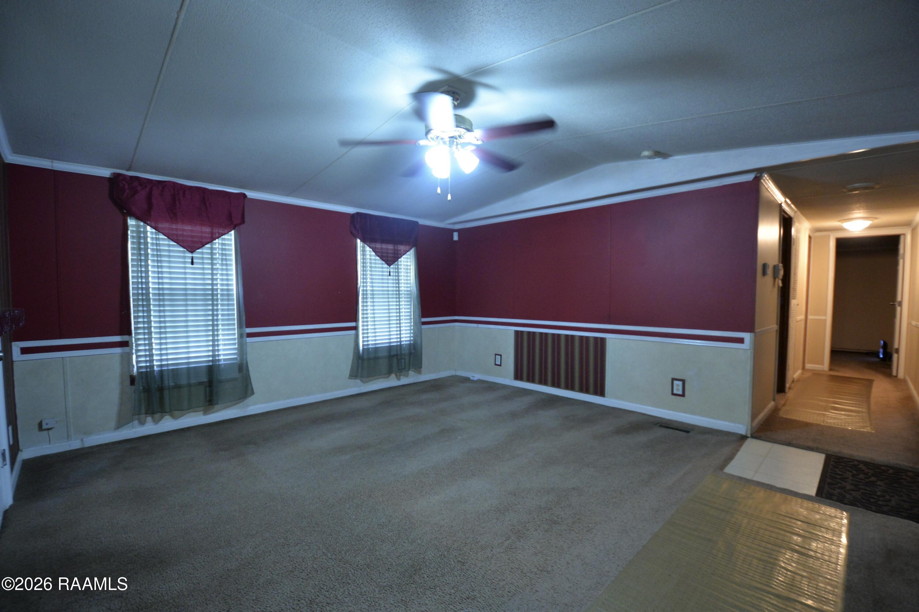 413 Hebert Street Jeanerette, LA 70544 - Photo 11 of 20 Entry / Living