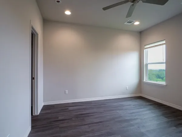 $1,500 | 226 Peruna Drive, Marble Falls, TX 78654