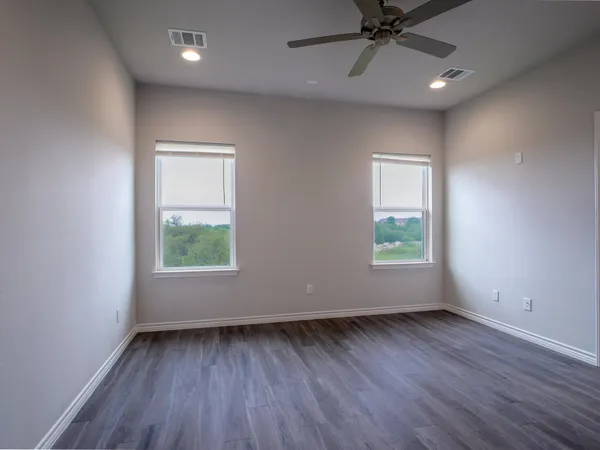 $1,500 | 226 Peruna Drive, Marble Falls, TX 78654