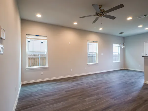 $1,500 | 226 Peruna Drive, Marble Falls, TX 78654